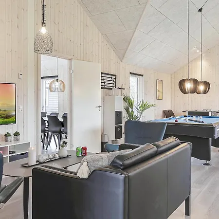 Beautiful In Idestrup With Sauna Nyaraló *