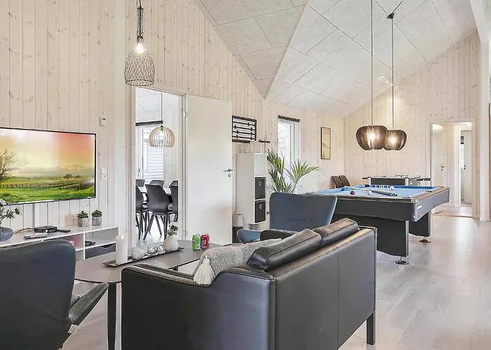 Beautiful In Idestrup With Sauna Ferienhaus *